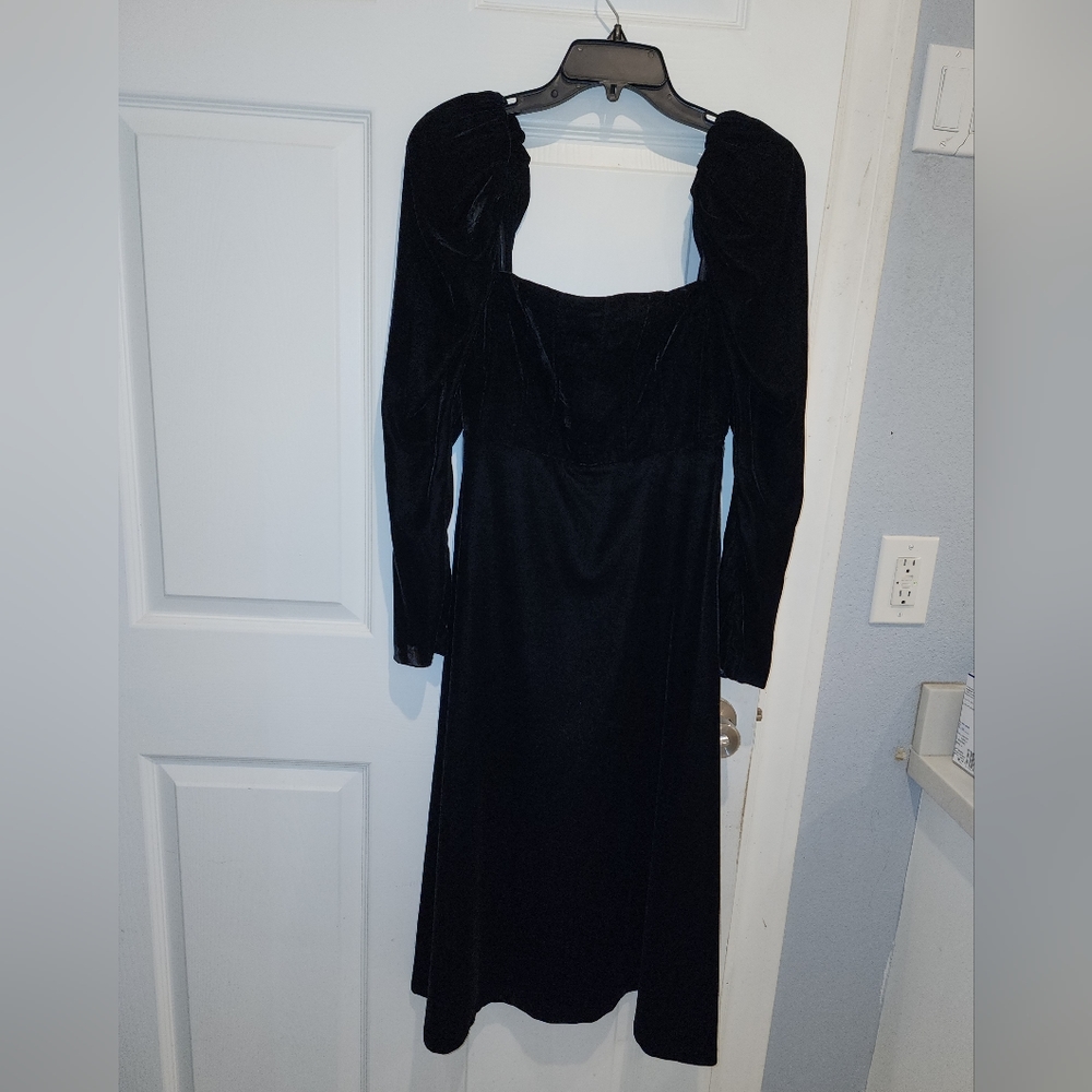 Antonio melani velvet dress